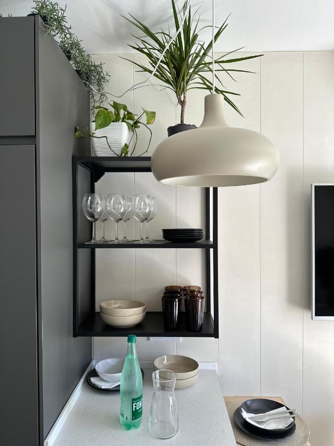 Minerva Estudio Suite La Biznaga , Beach And Pool เบนัลมาเดนา ภายนอก รูปภาพ