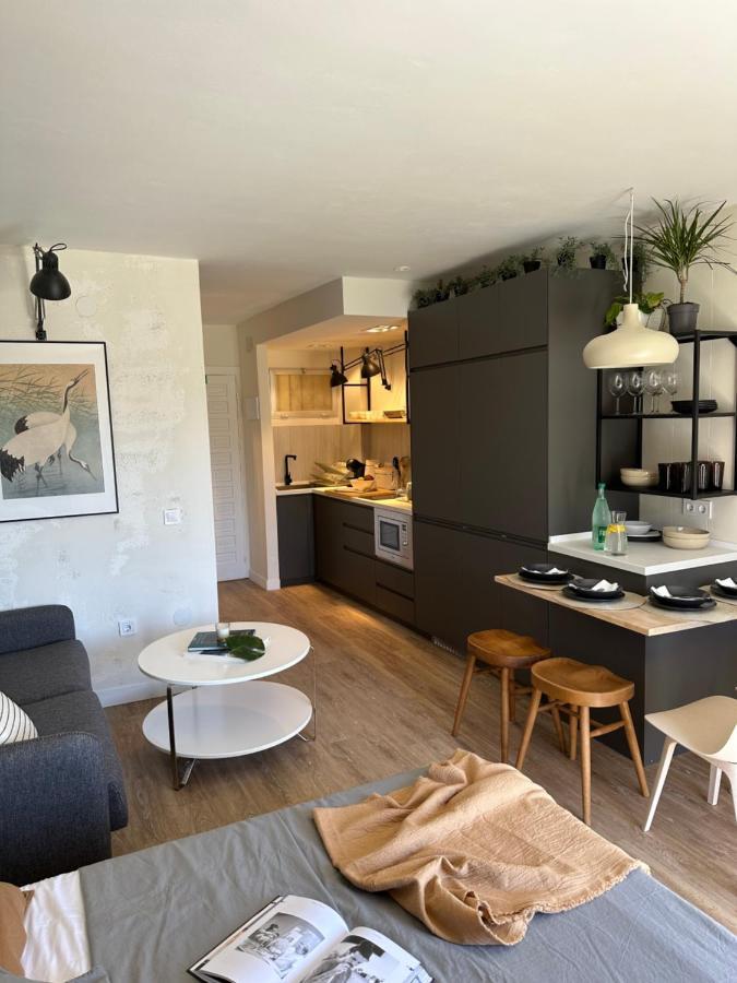 Minerva Estudio Suite La Biznaga , Beach And Pool เบนัลมาเดนา ภายนอก รูปภาพ
